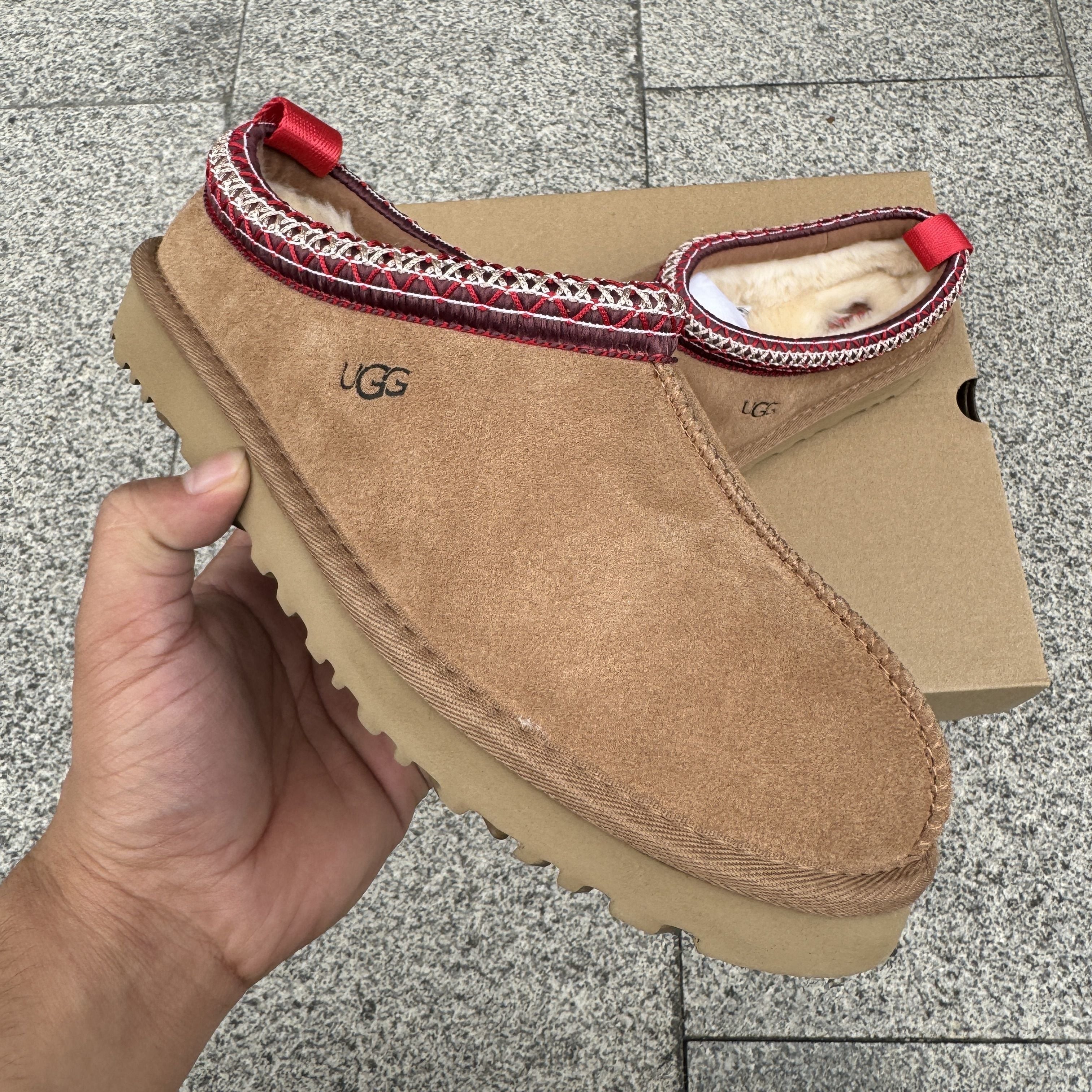 Ugg Taz 2