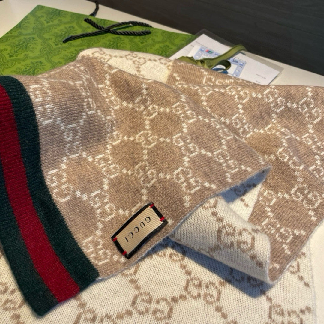Écharpe en laine Gucci