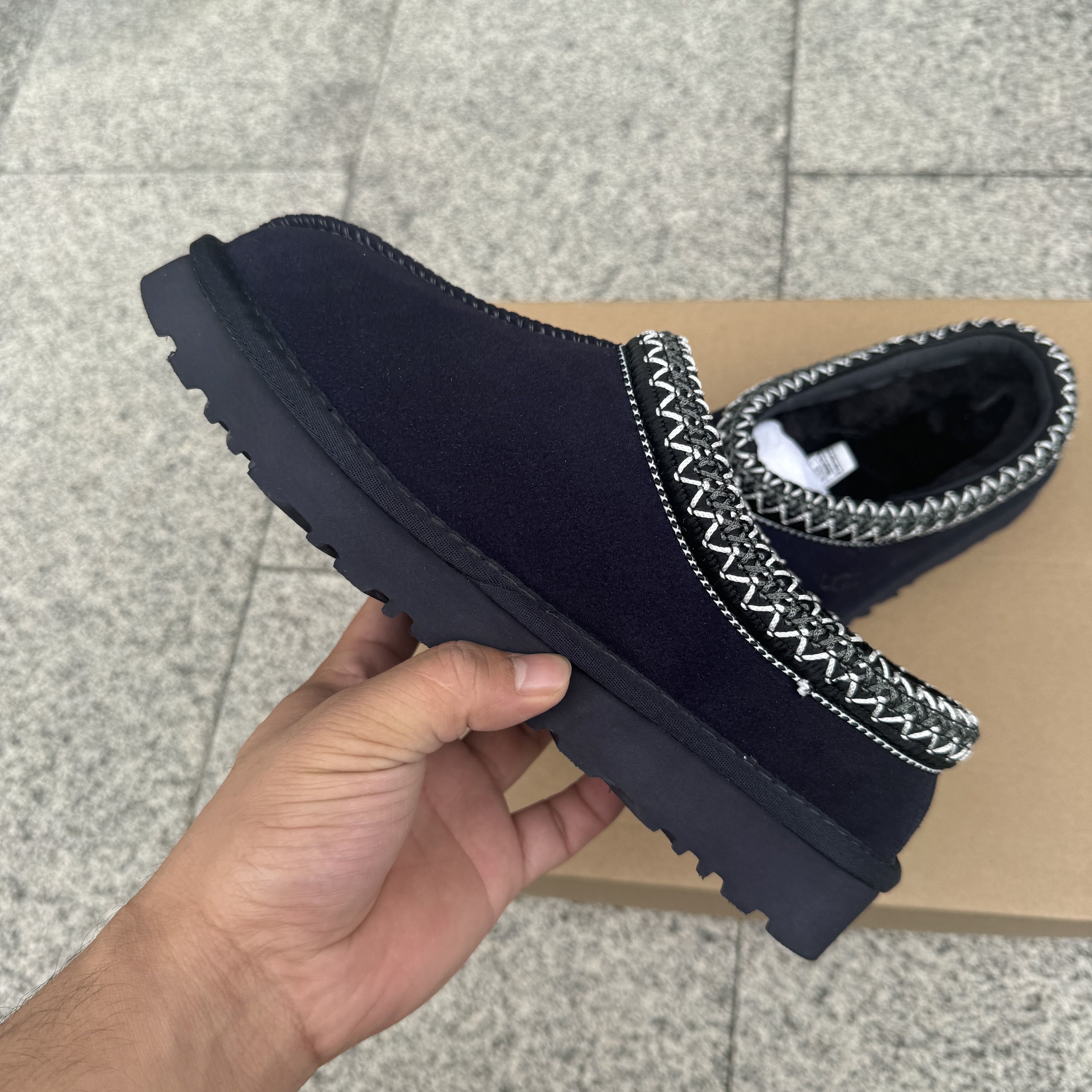 Ugg Taz 2