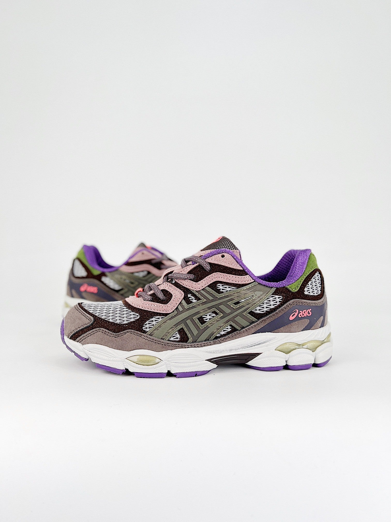ASICS Gel-Kayano 14 Bodega