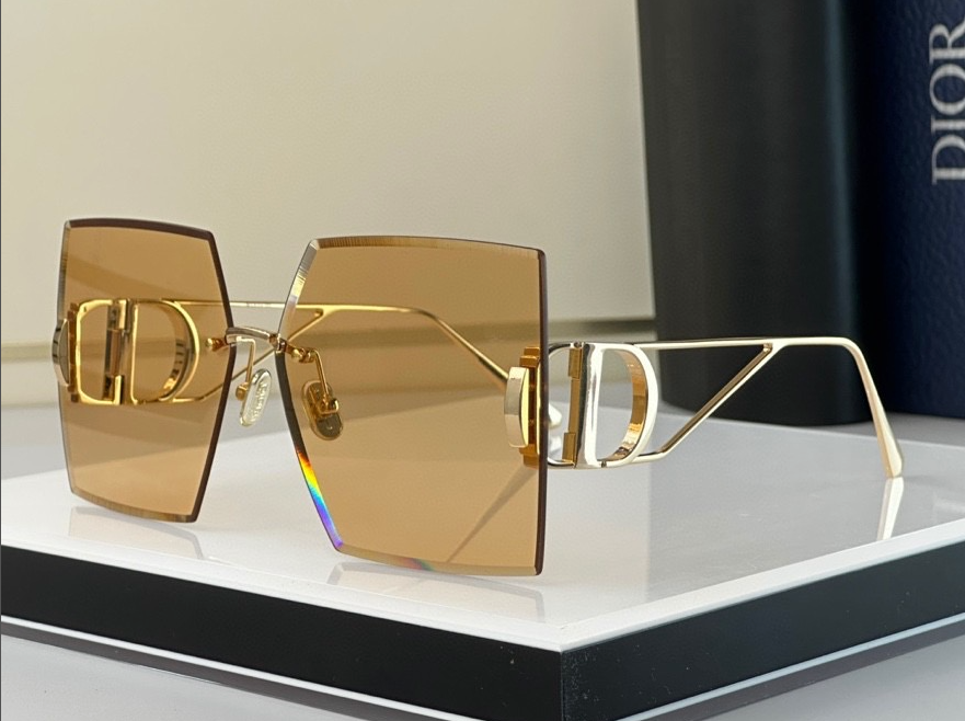 Lunettes de soleil Dior