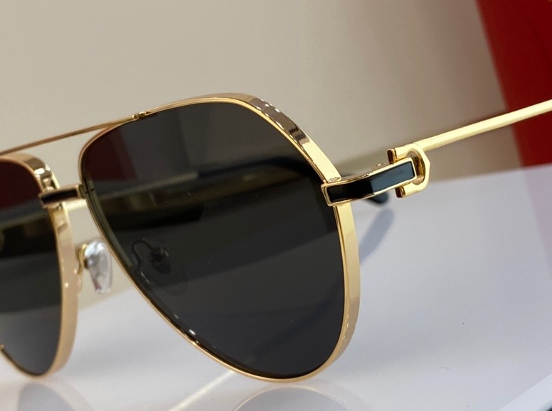 Lunettes de soleil Cartier