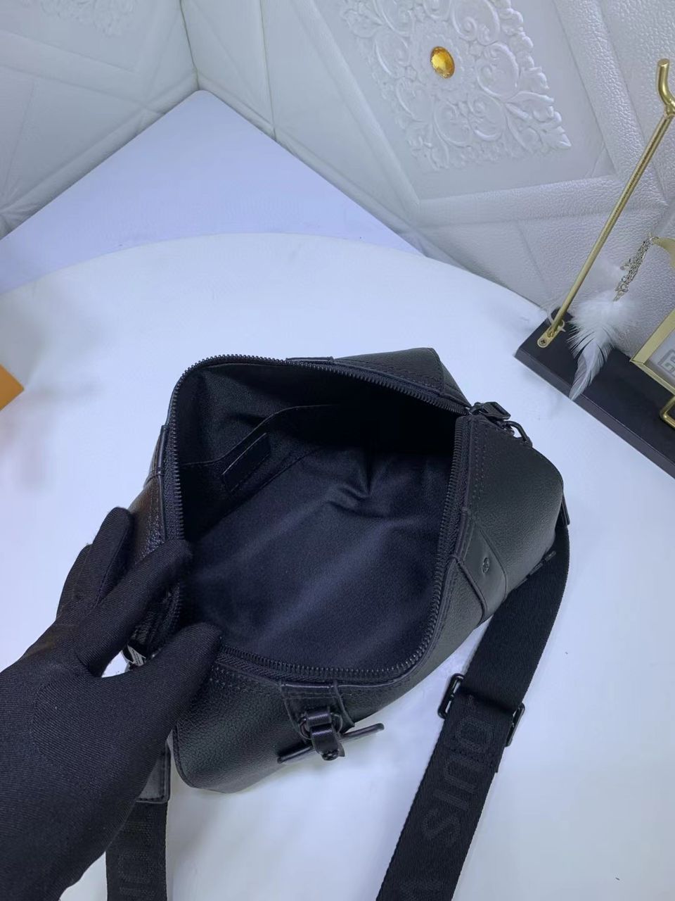 Sacoche Louis Vuitton Homme