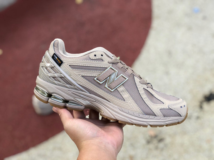 New Balance 1906