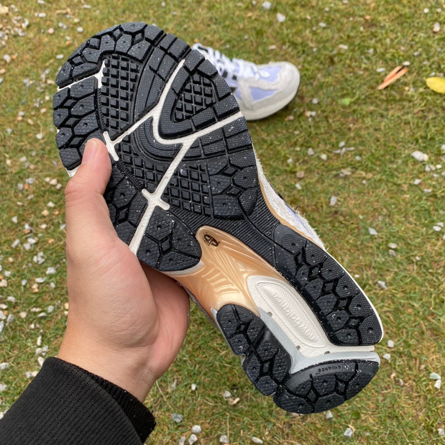 New Balance 1906