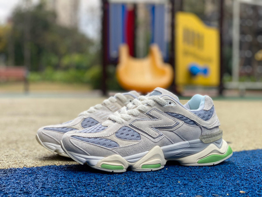 New Balance 9060 Bricks & Wood