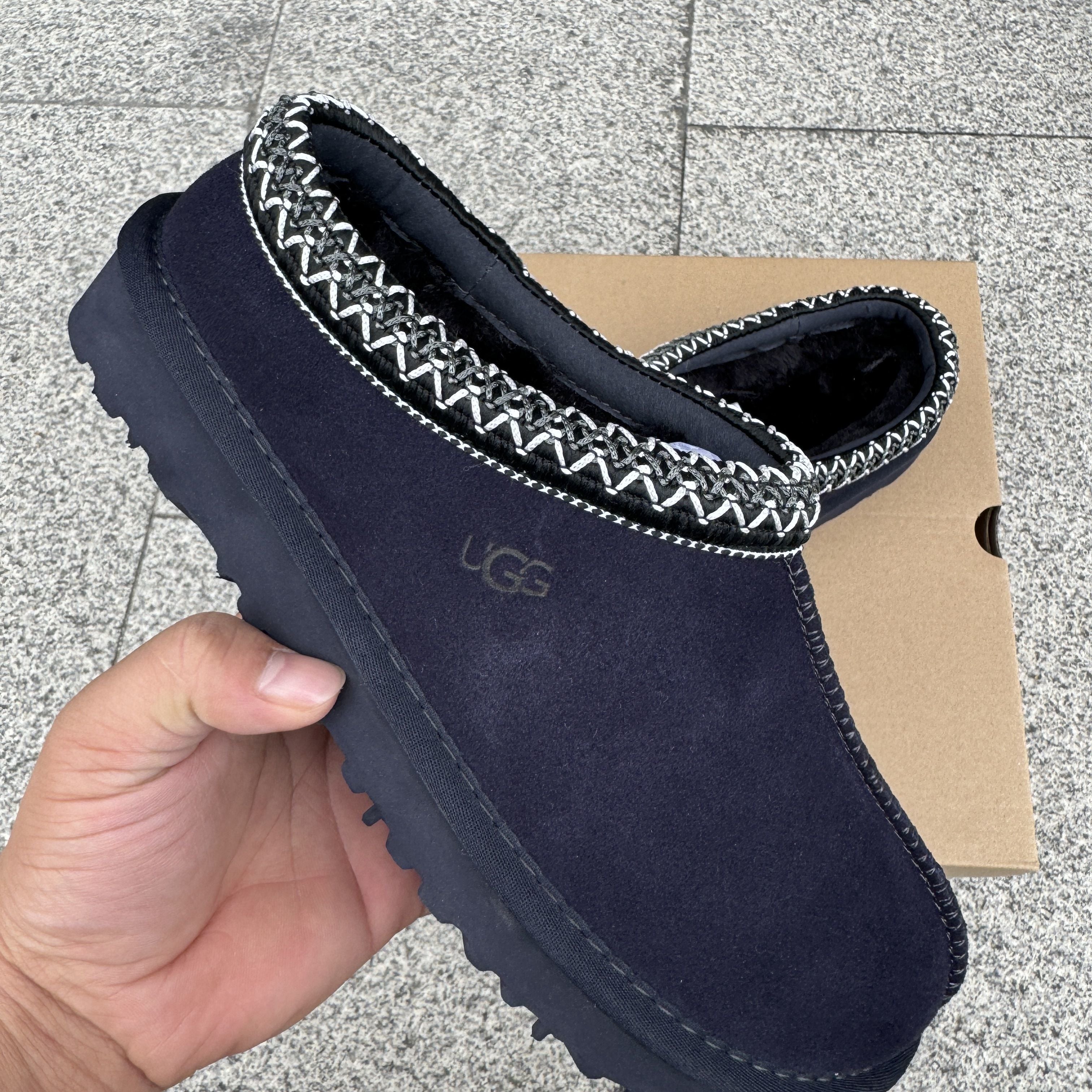 Ugg Taz 2