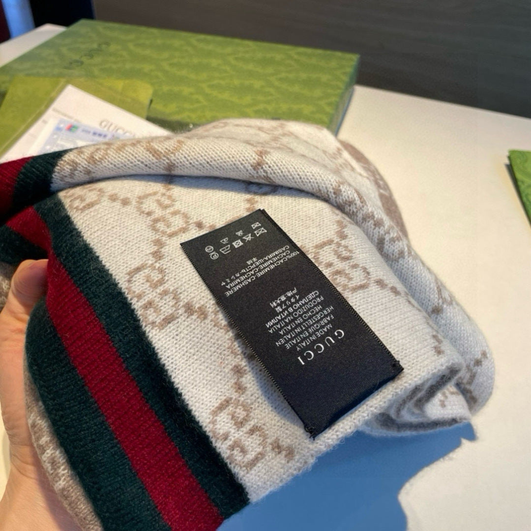 Écharpe en laine Gucci