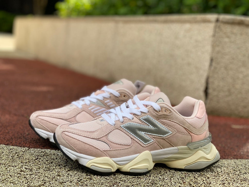 New Balance 9060 Crystal pink