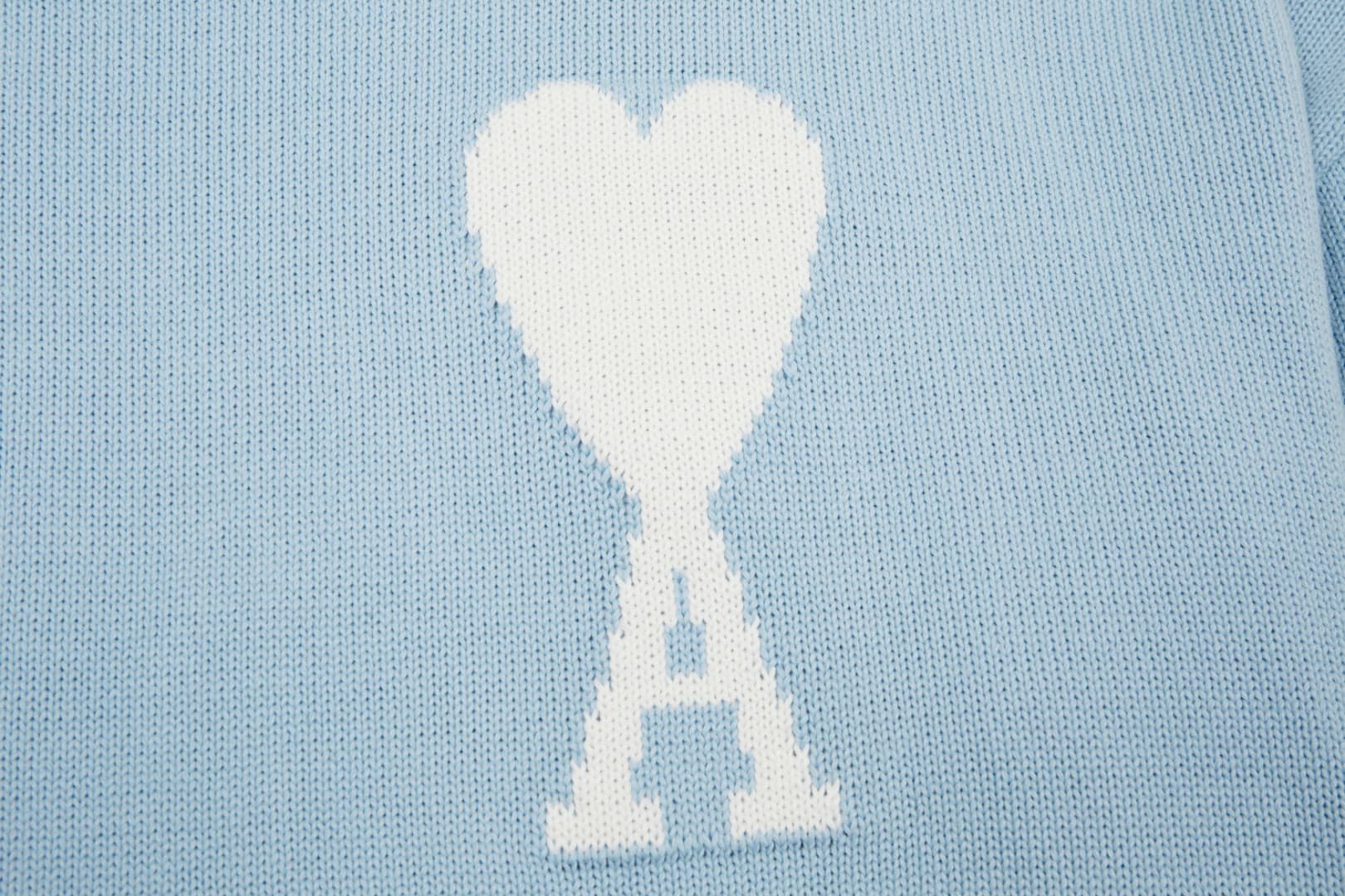Pull Col Rond Ami Bleu en laine