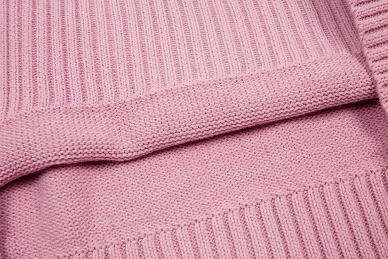 Pull Col Rond Ami Rose en laine