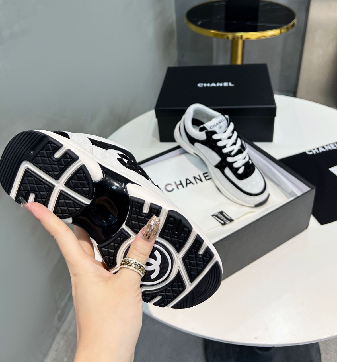Sneakers Chanel