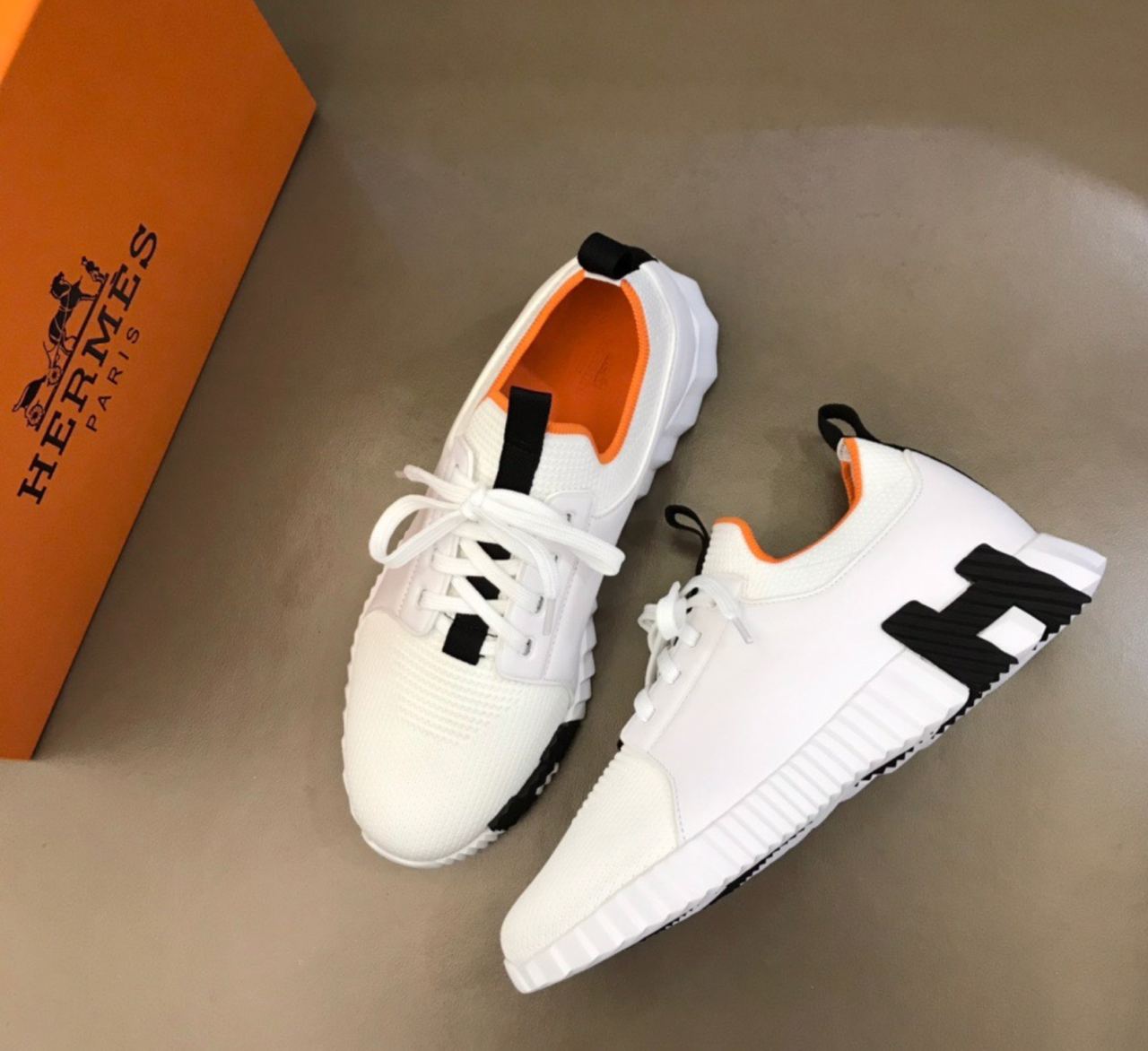 Sneakers Hermes  | 3 Couleurs Disponibles
