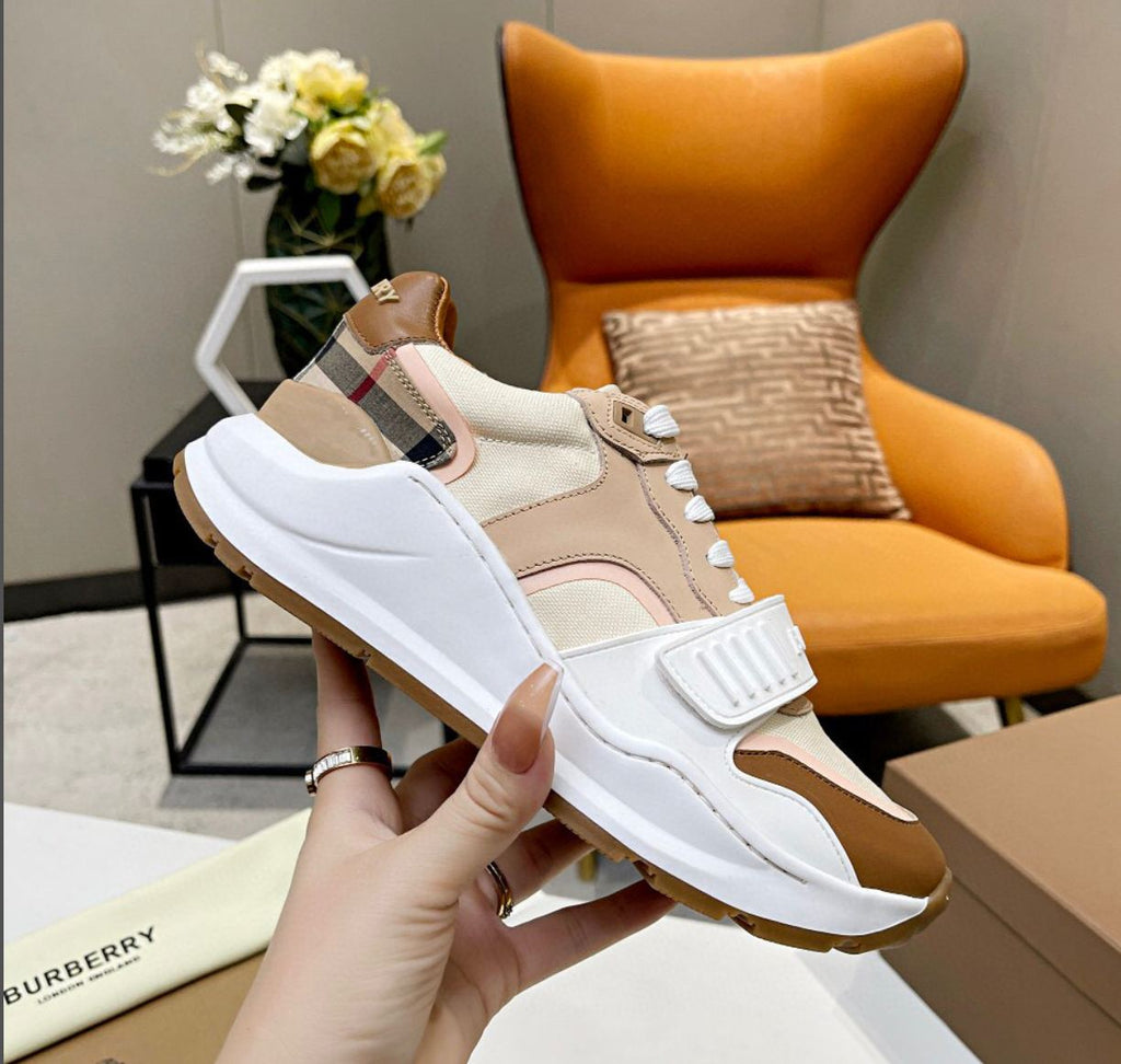 Sneakers Femme Burberry | 3 Couleurs disponibles