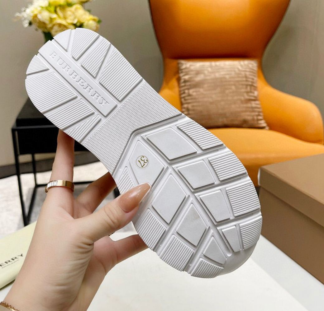 Sneakers Femme Burberry | 3 Couleurs disponibles
