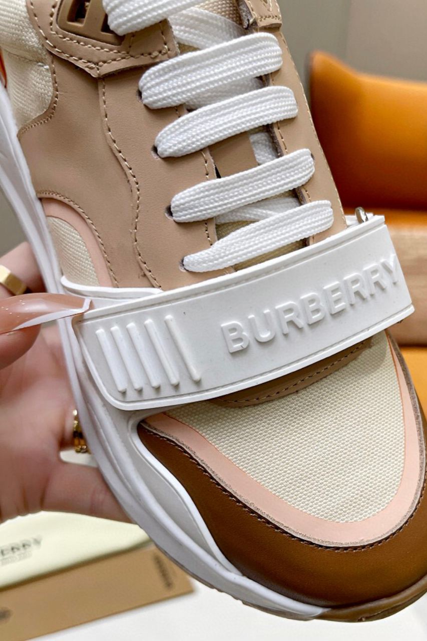 Sneakers Femme Burberry | 3 Couleurs disponibles