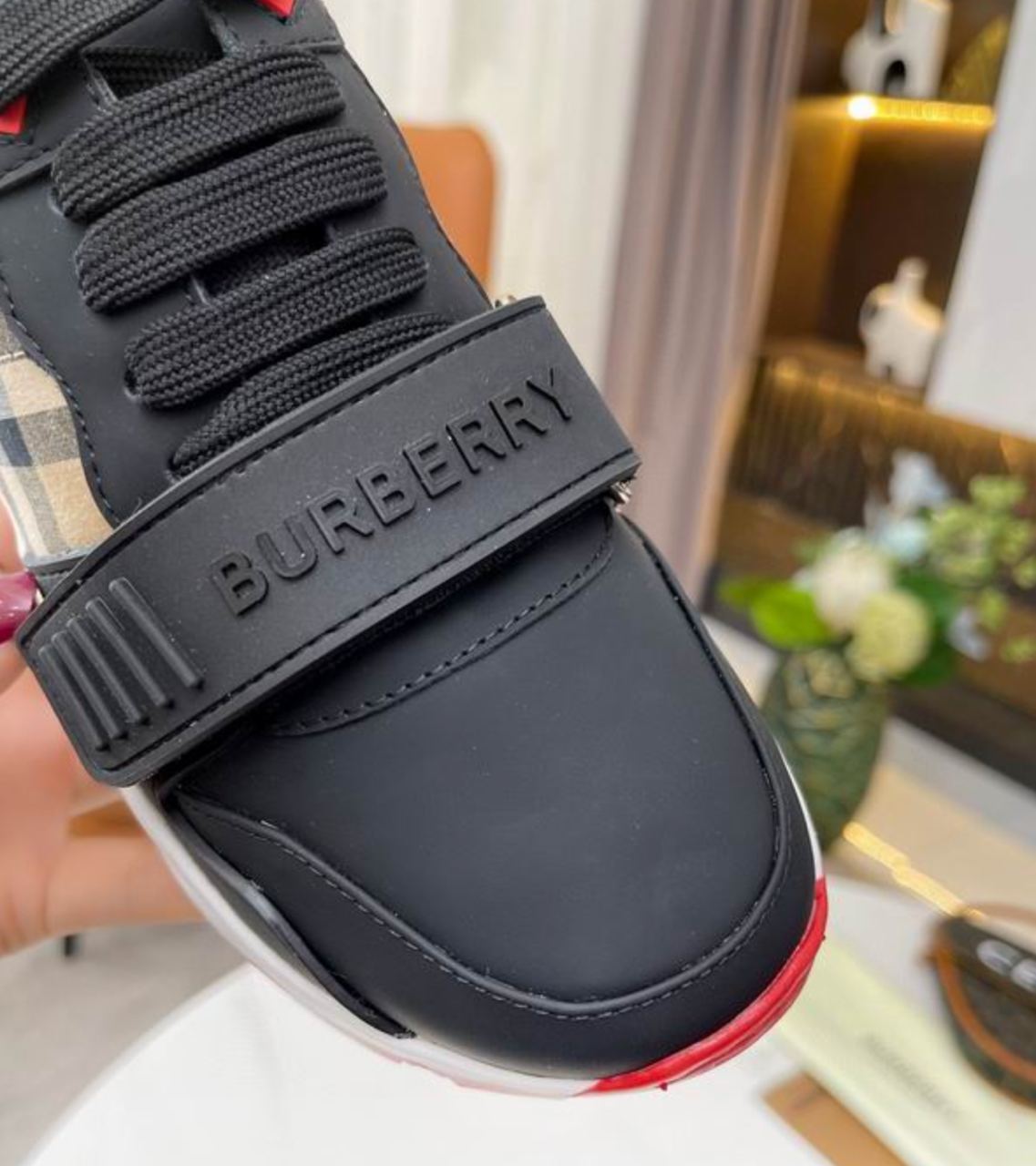 Sneakers Femme Burberry | 3 Couleurs disponibles