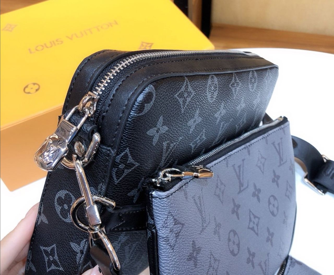 Sacoche LV TRIO MESSENGER Homme