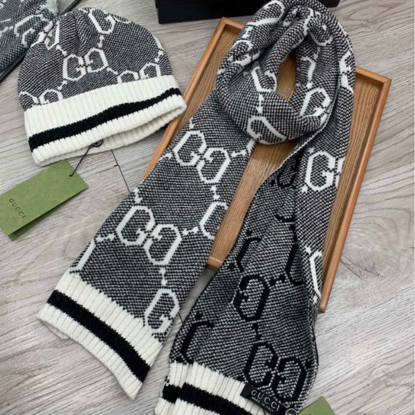 Bonnet + Écharpe Gucci