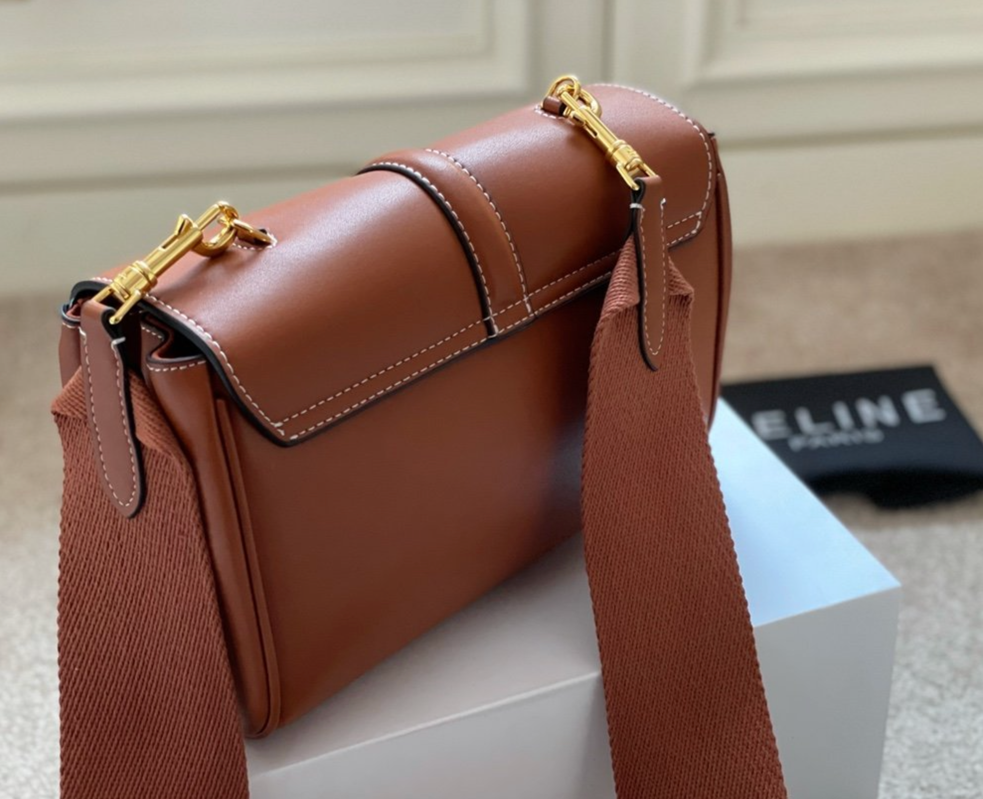 Sac bandoulière Céline "Soft 16"