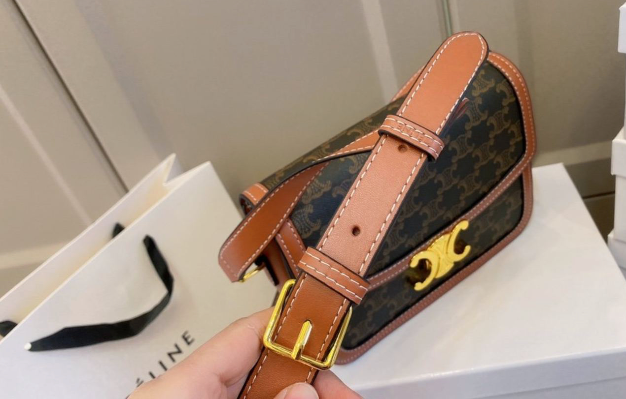 Sac bandoulière Céline Triomphe
