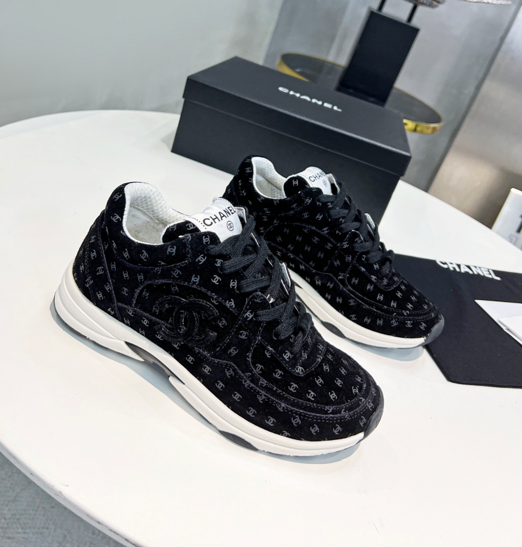 Sneakers Chanel