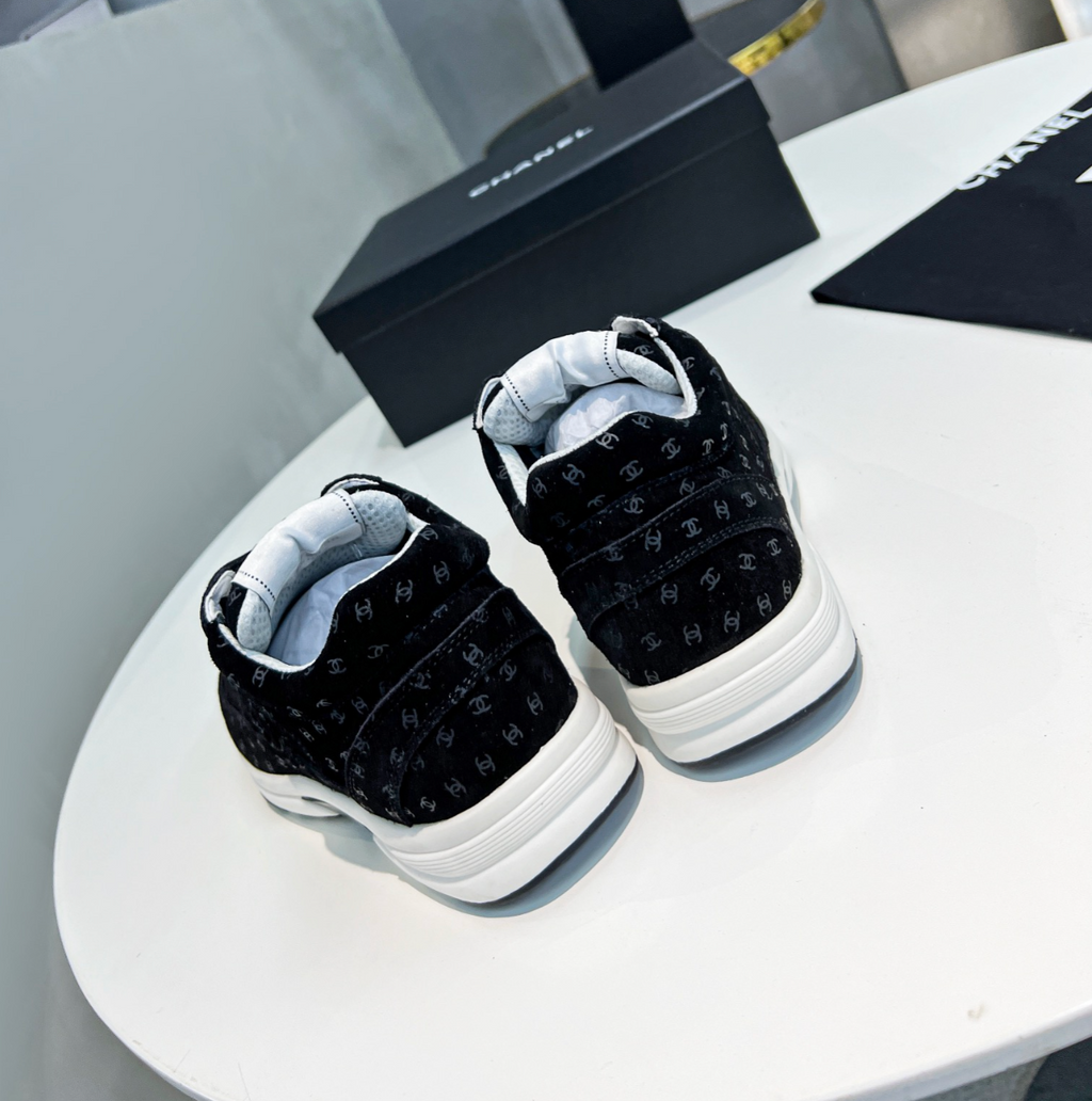 Sneakers Chanel