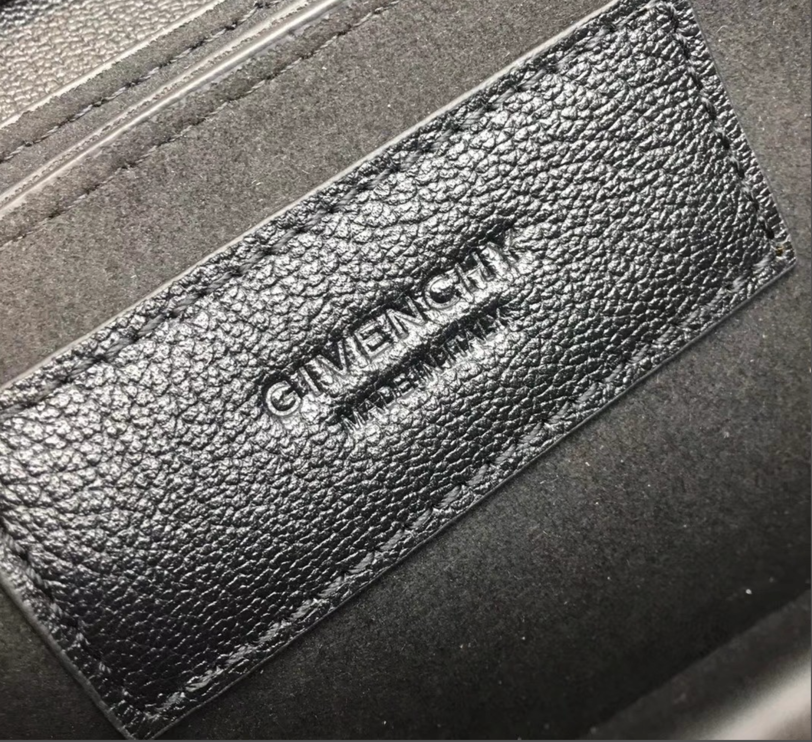 Sac Givenchy 22cm