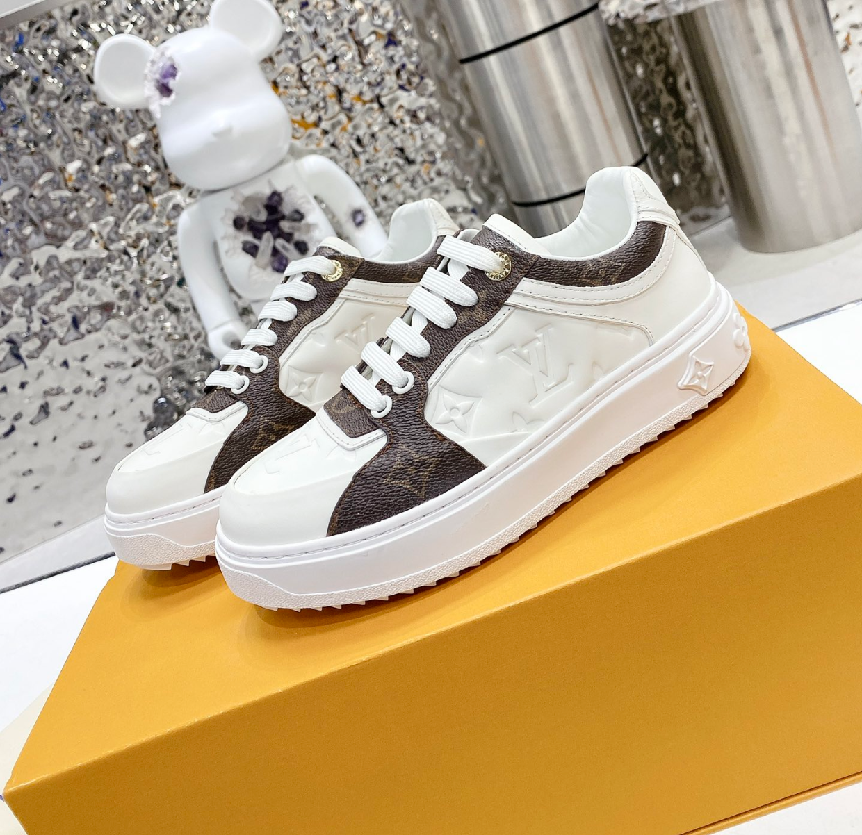 Sneakers LV Time out (Femme)
