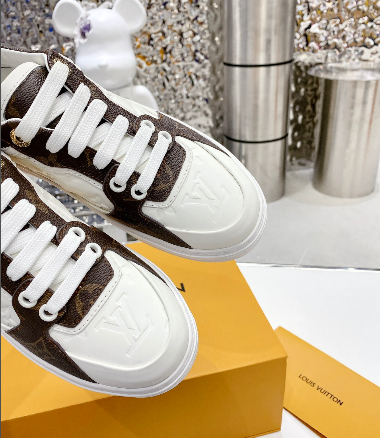 Sneakers LV Time out (Femme)