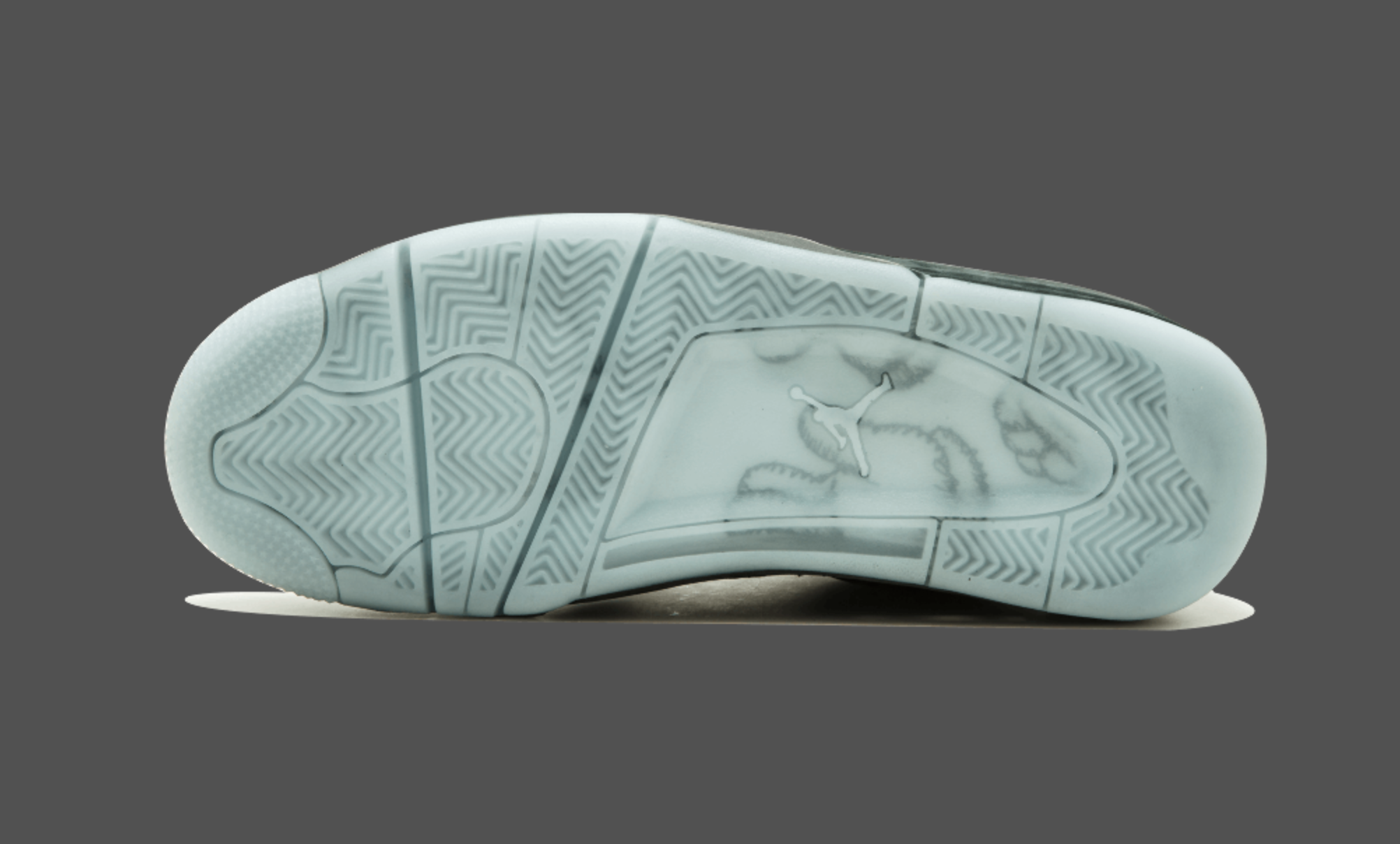 Nike air Jordan 4 Retro  KAWS X