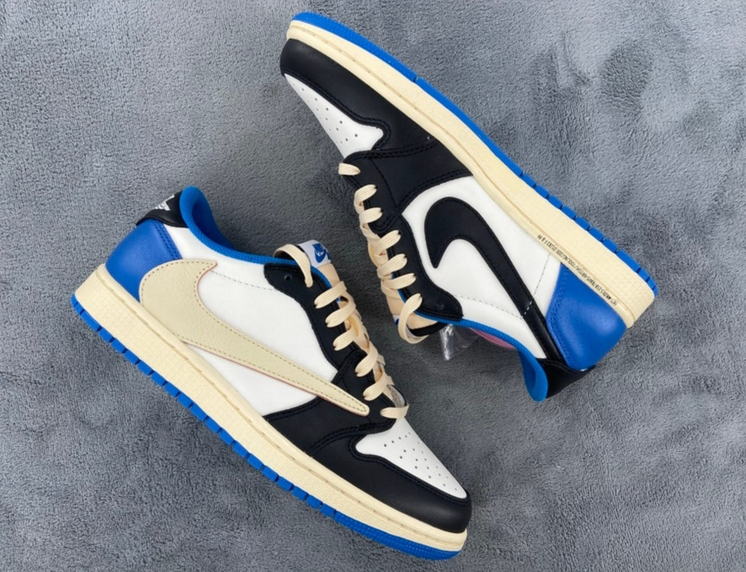 Nike air jordan 1 Low OG SP x Travis Scott