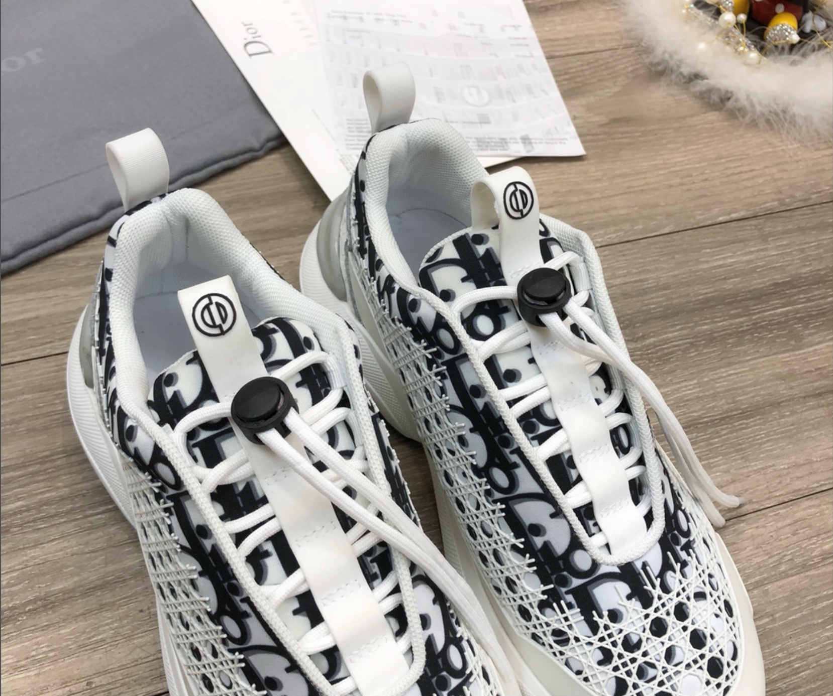 Sneakers Dior B24