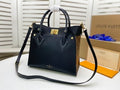 Cabas on My Side Louis Vuitton 2021- 2022 - M57728