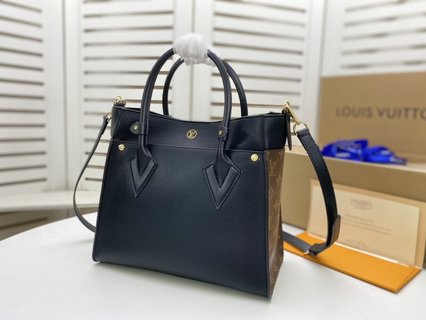 Cabas on My Side Louis Vuitton 2021- 2022 - M57728