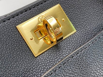 Cabas on My Side Louis Vuitton 2021- 2022 - M57728