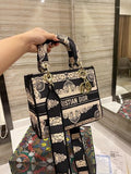 Dior Lady D-LITE