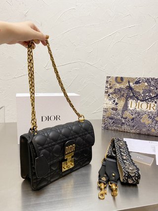 Sac Dior Addict 25cm