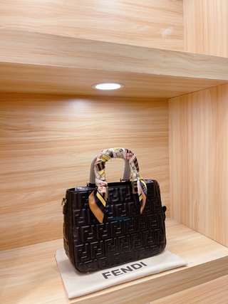 Sac Fendi (30CM) TR-9678