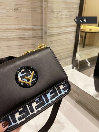 Sac Fendi Kani 25cm