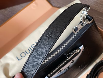Louis Vuitton Sac Marelle M80689