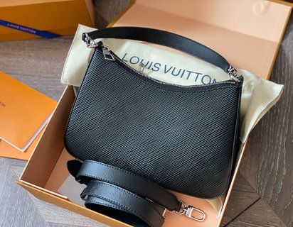 Louis Vuitton Sac Marelle M80689