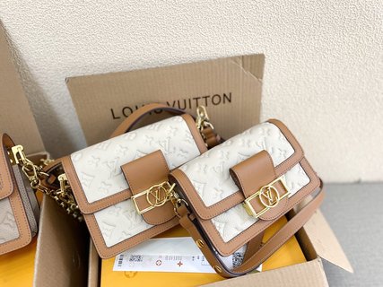 Sac Louis Vuitton Dauphine (18CM / 20CM )