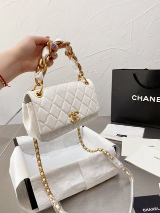 Mini Sac Chanel à Rabat 2021