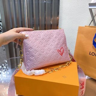 Louis Vuitton FALL IN LOVE 26CM