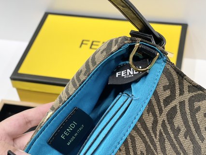 Sac Fendi Baguette 1997