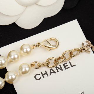 Collier Chanel à Perle