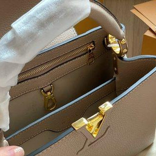 Louis Vuitton Capucines BB
