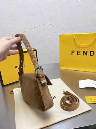 Sac Fendi Baguette 28cm
