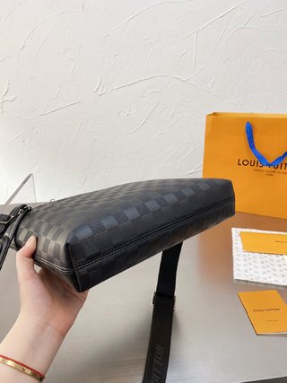 Sacoche Louis Vuitton Messenger